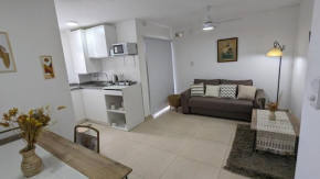 Apartamento de dos ambientes con balcón